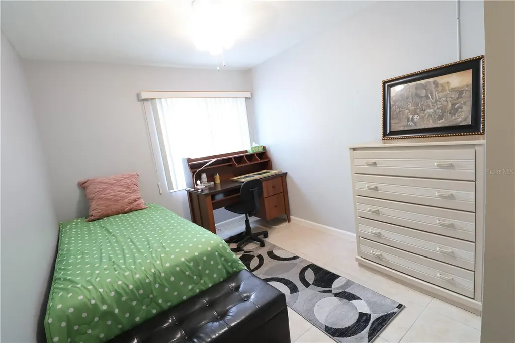 1807 Restful Drive Bradenton FL 34207