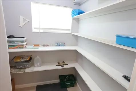1807 Restful Drive Bradenton FL 34207