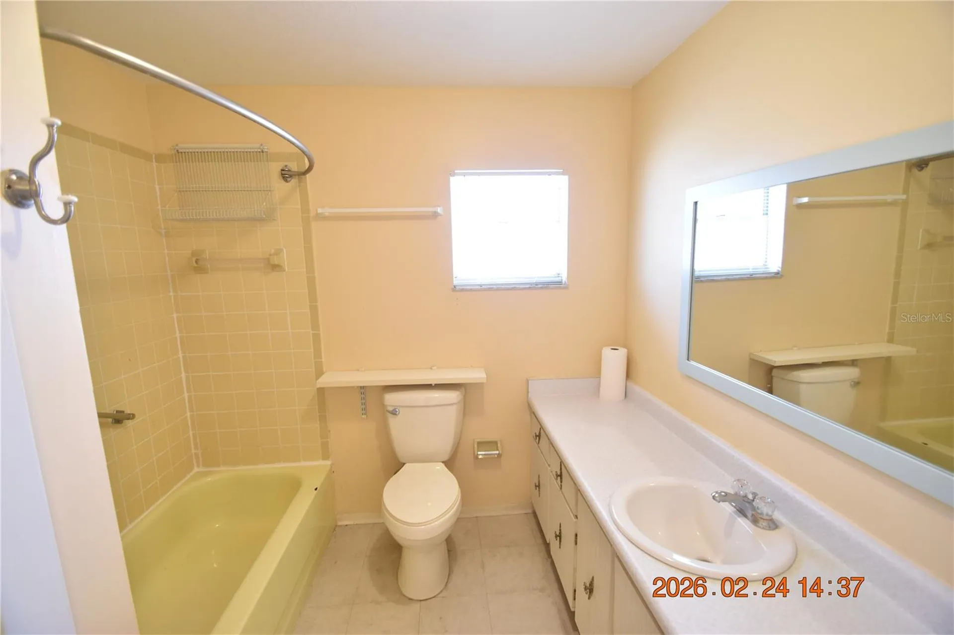 5028 16th Street Zephyrhills FL 33542