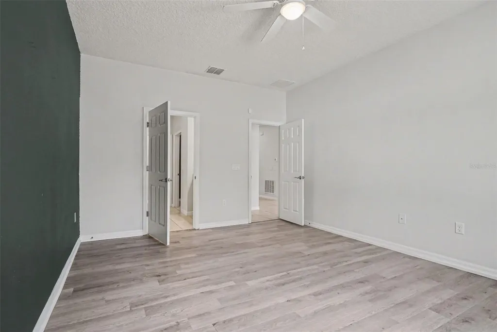 2735 Rowan Street Tavares FL 32778