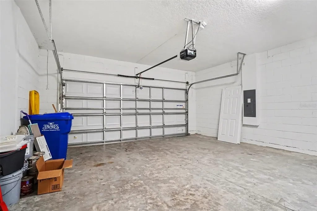 2735 Rowan Street Tavares FL 32778