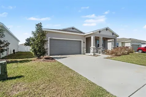 2735 Rowan Street Tavares FL 32778