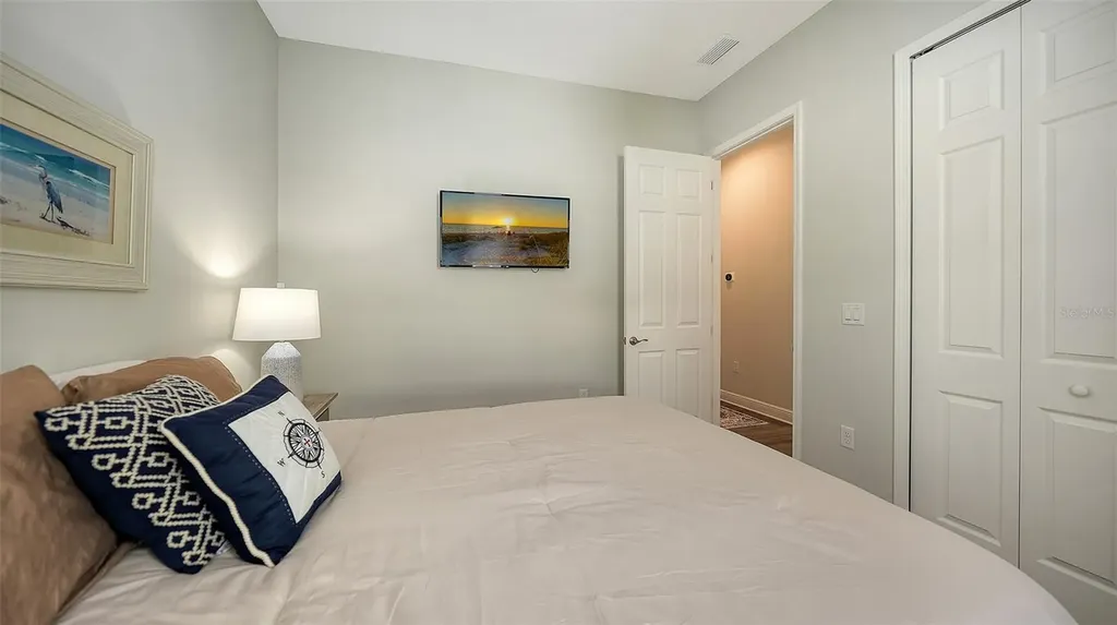 7079 Tamworth Parkway Sarasota FL 34241