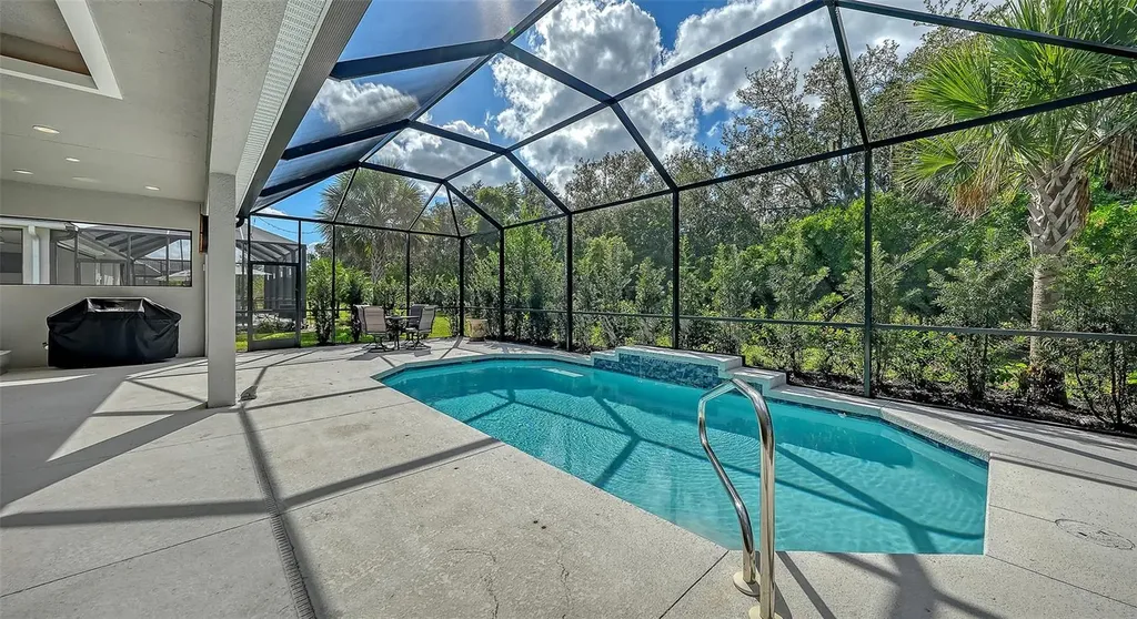 7079 Tamworth Parkway Sarasota FL 34241
