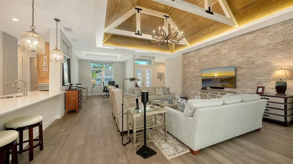 7079 Tamworth Parkway Sarasota FL 34241