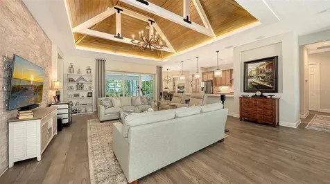 7079 Tamworth Parkway Sarasota FL 34241