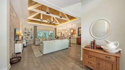 7079 Tamworth Parkway Sarasota FL 34241