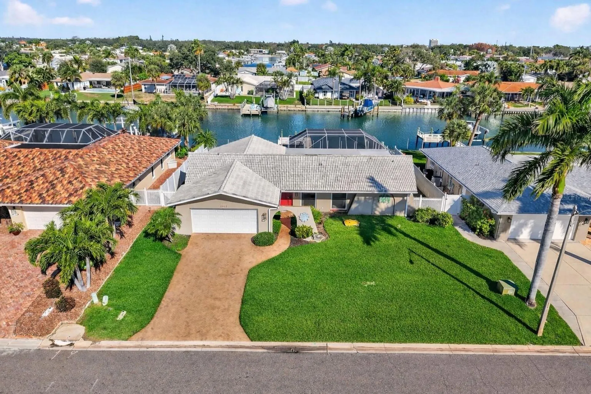 3927 48th Avenue S St Petersburg FL 33711