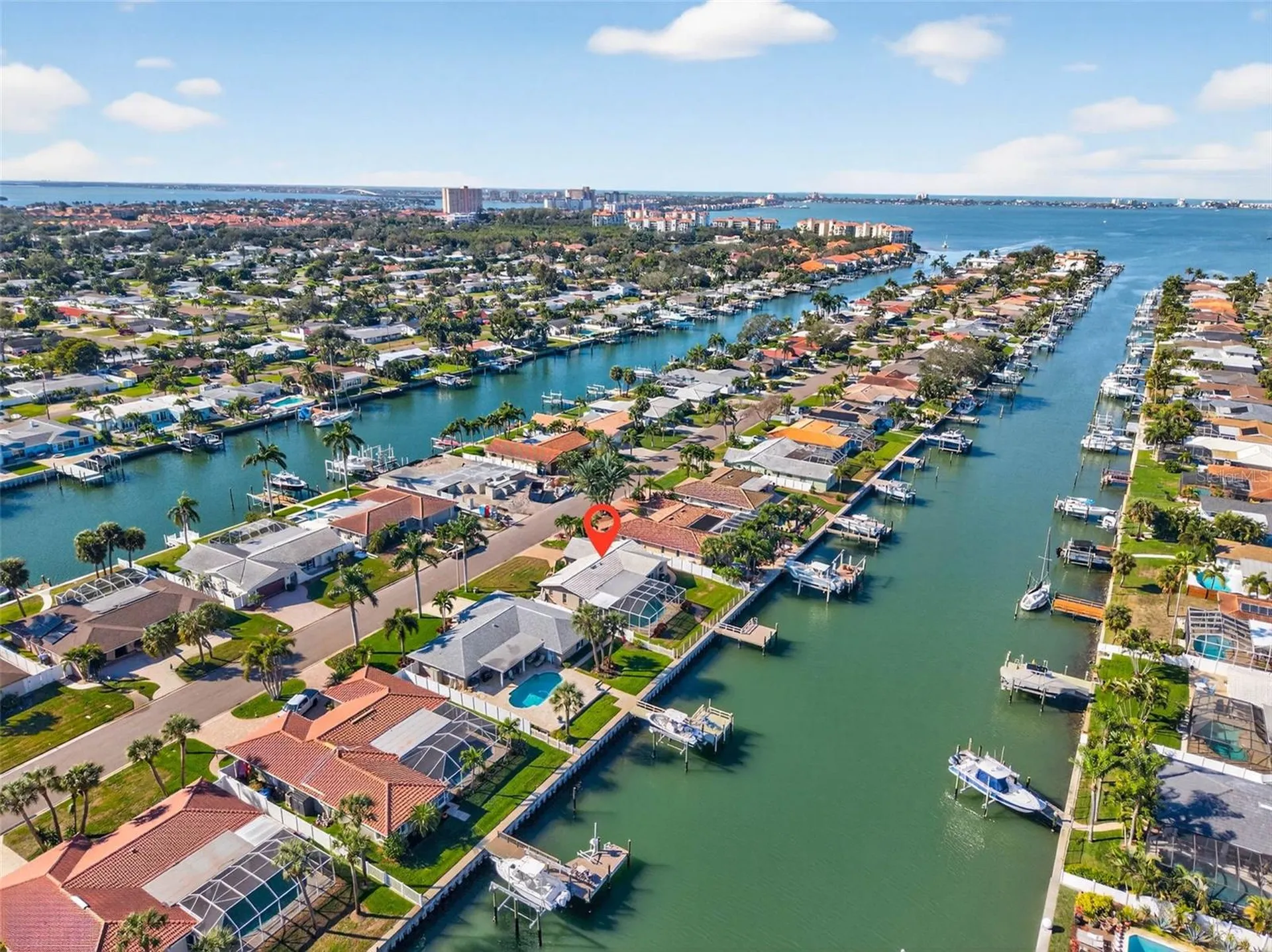 3927 48th Avenue S St Petersburg FL 33711