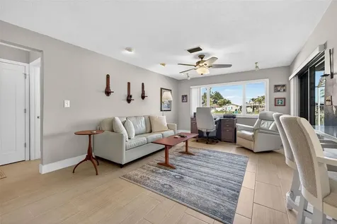 3927 48th Avenue S St Petersburg FL 33711