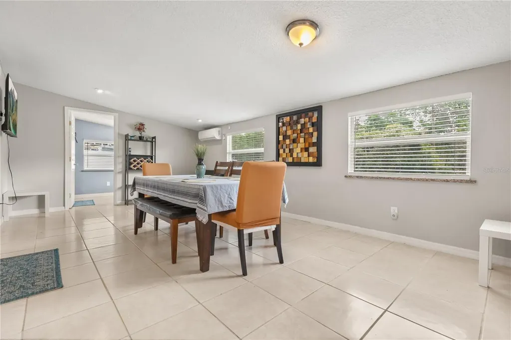 615 Mimosa Terrace Sanford FL 32773