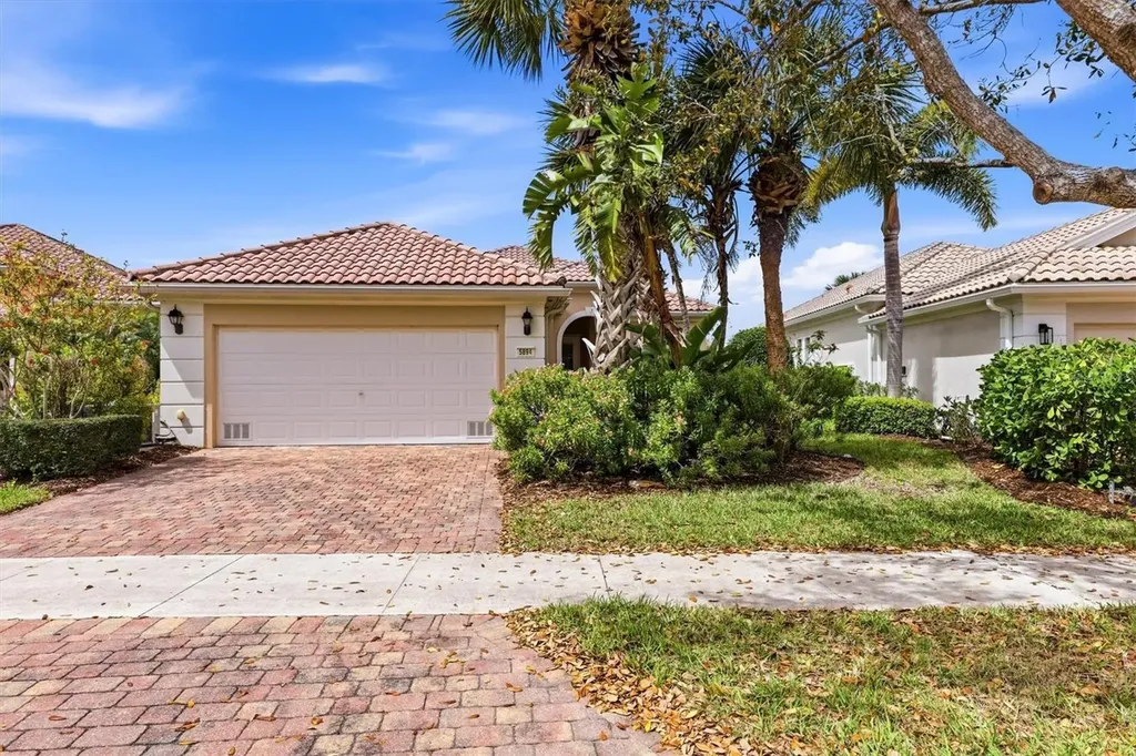 5894 Benevento Drive Sarasota FL 34238