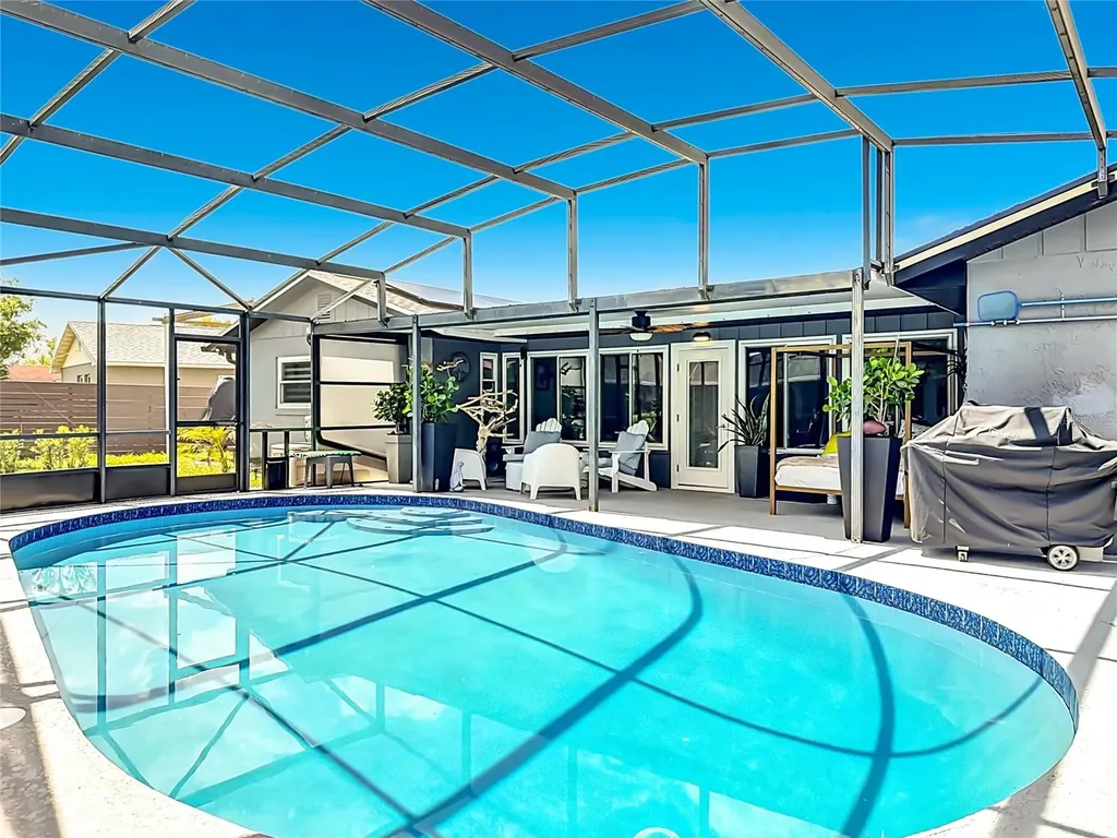 1501 Avalon Boulevard Casselberry FL 32707