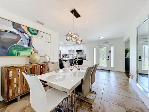1501 Avalon Boulevard Casselberry FL 32707