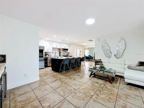 1501 Avalon Boulevard Casselberry FL 32707