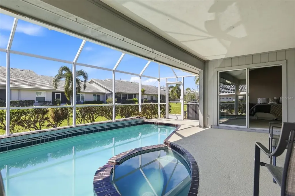 5462 Crestlake Boulevard Sarasota FL 34233