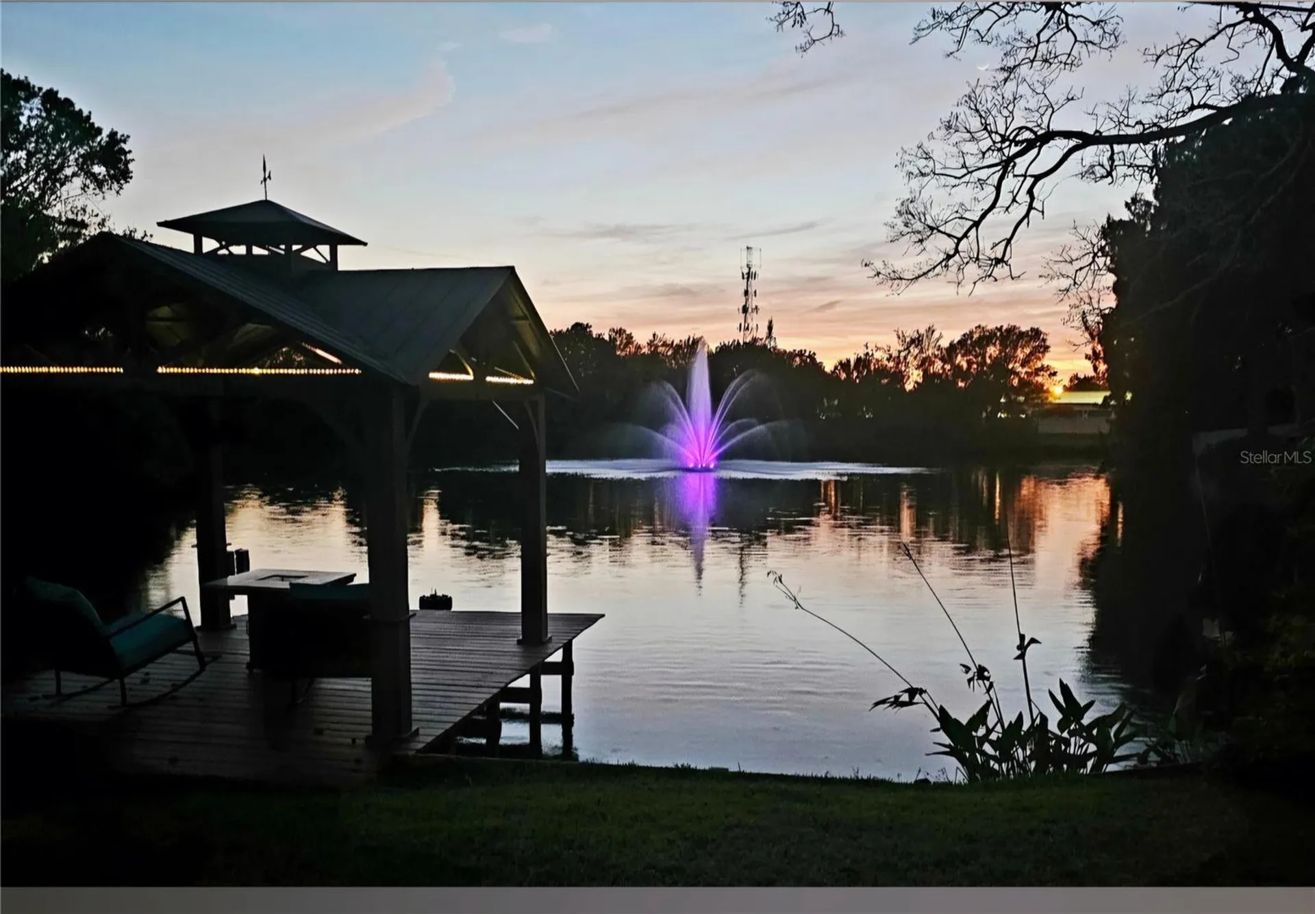 5564 N 63rd Way N St Petersburg FL 33709