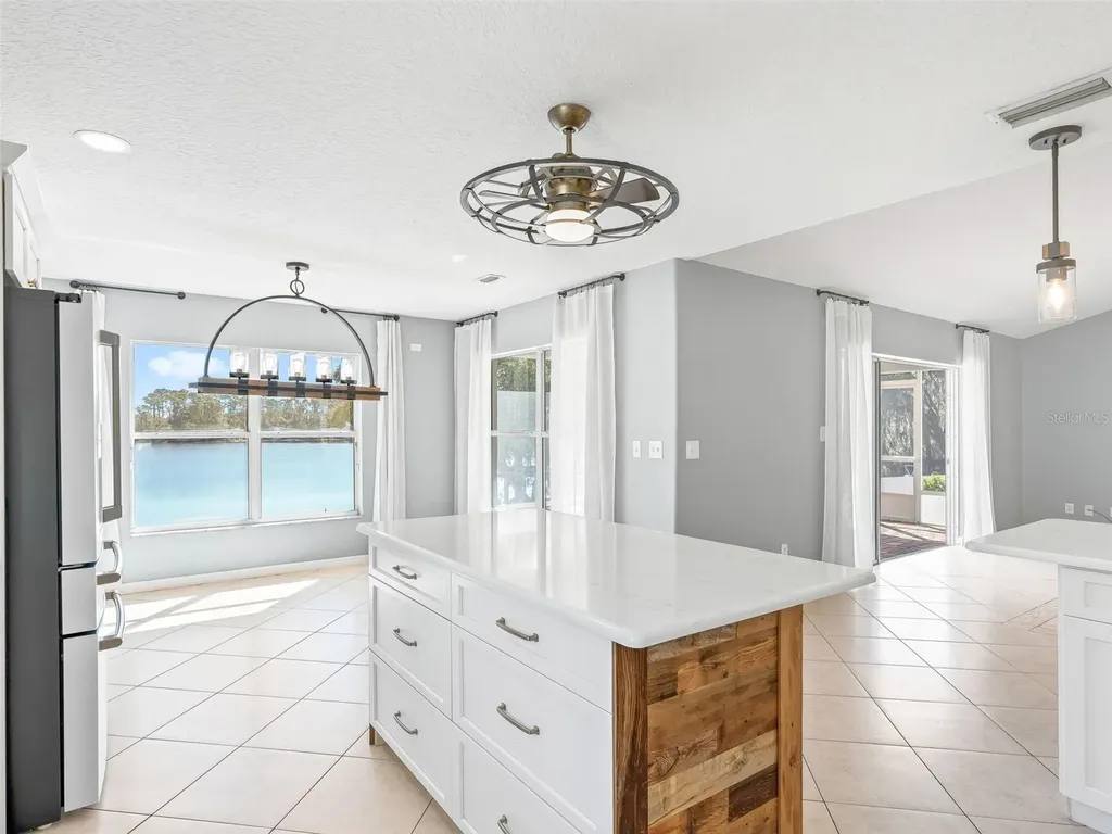 3924 Woodpecker Drive Fruitland Park FL 34731