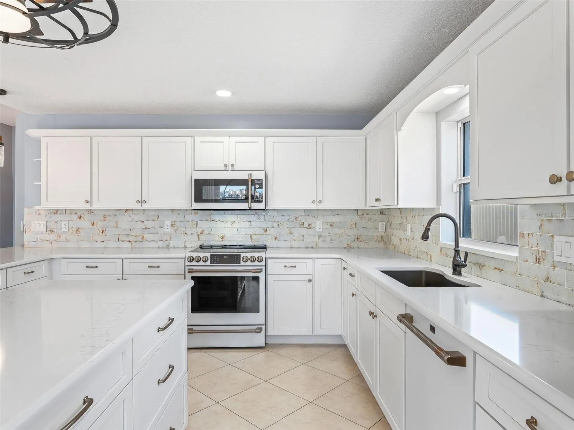 3924 Woodpecker Drive Fruitland Park FL 34731