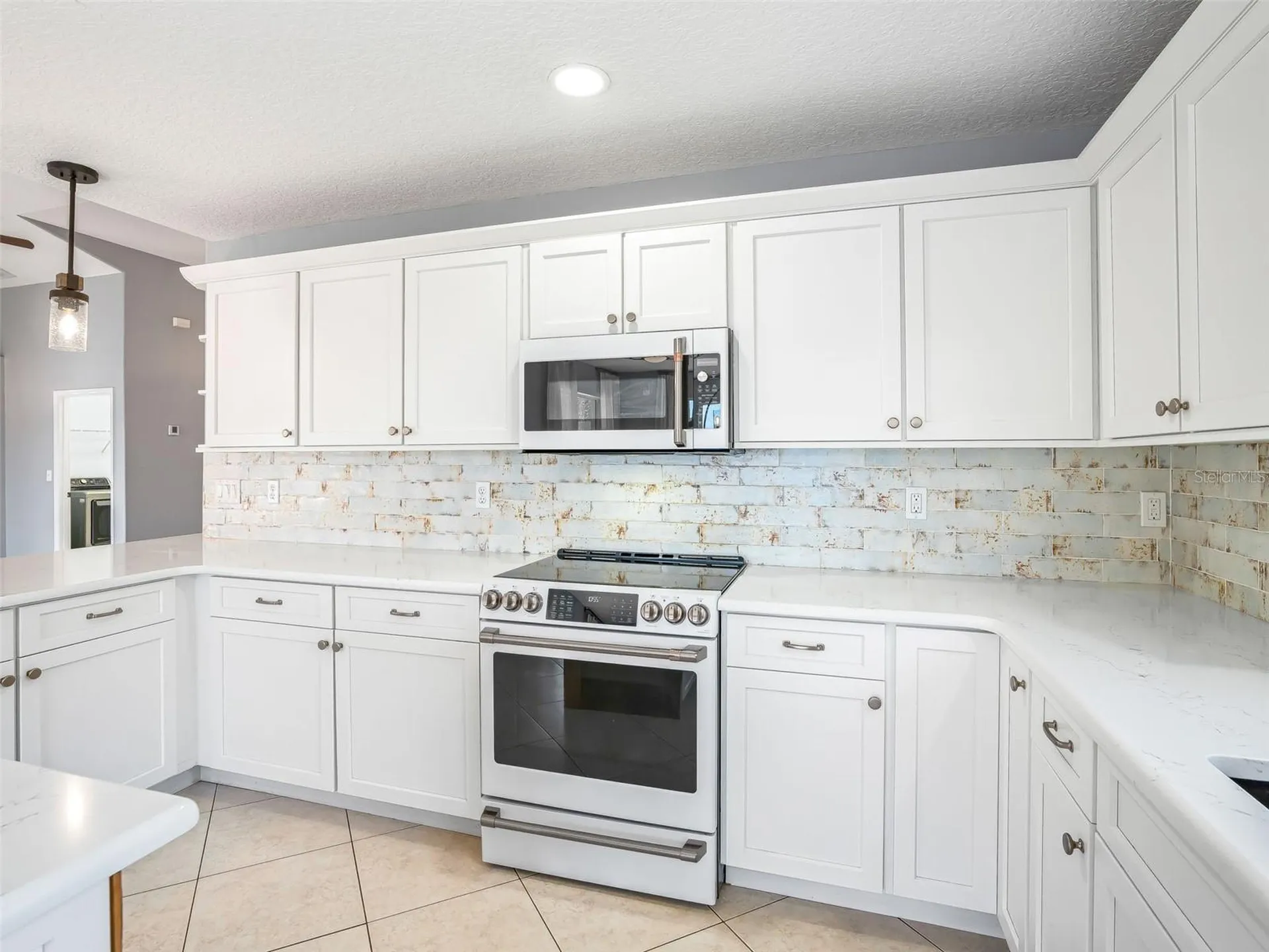 3924 Woodpecker Drive Fruitland Park FL 34731