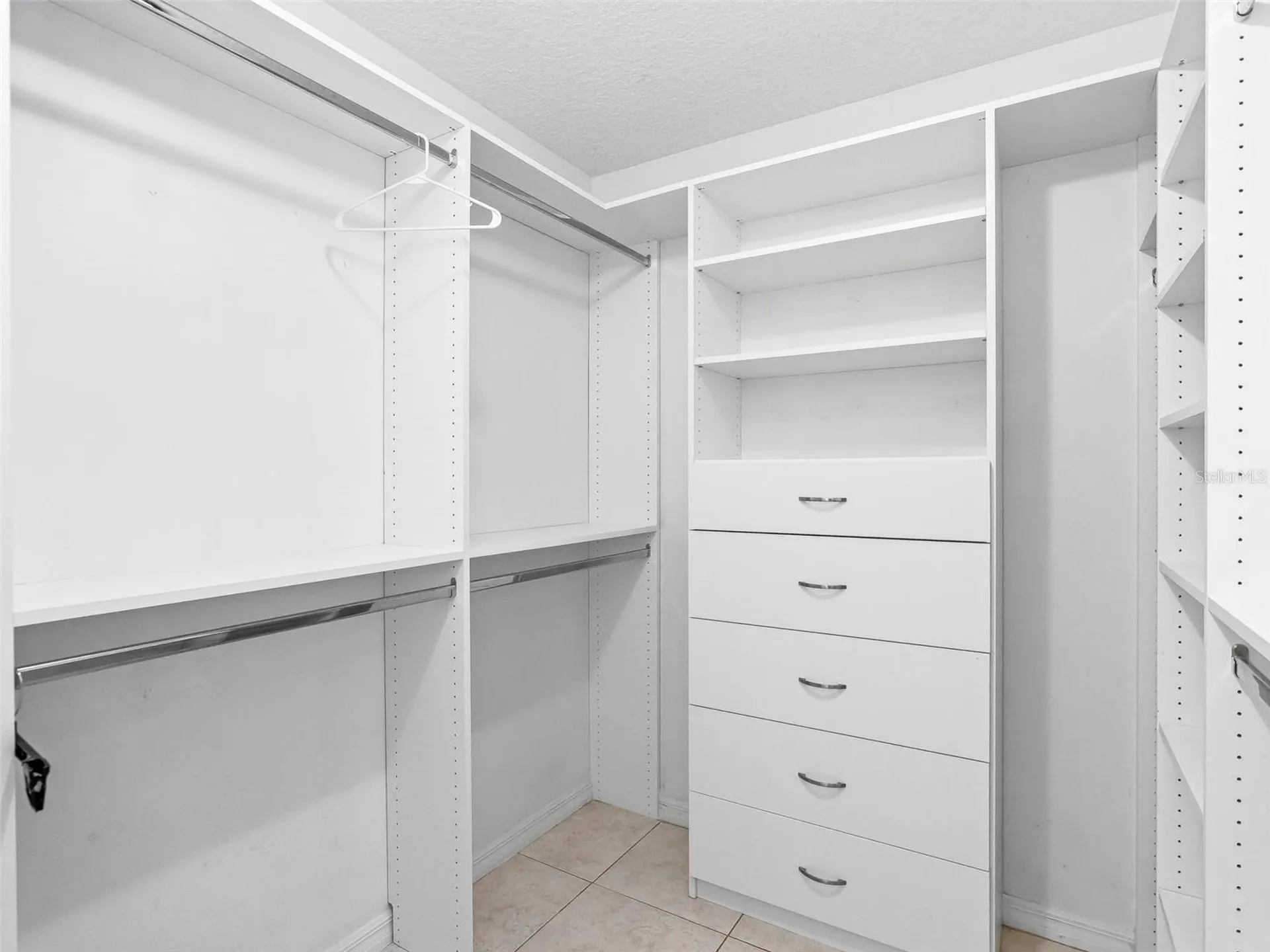 3924 Woodpecker Drive Fruitland Park FL 34731