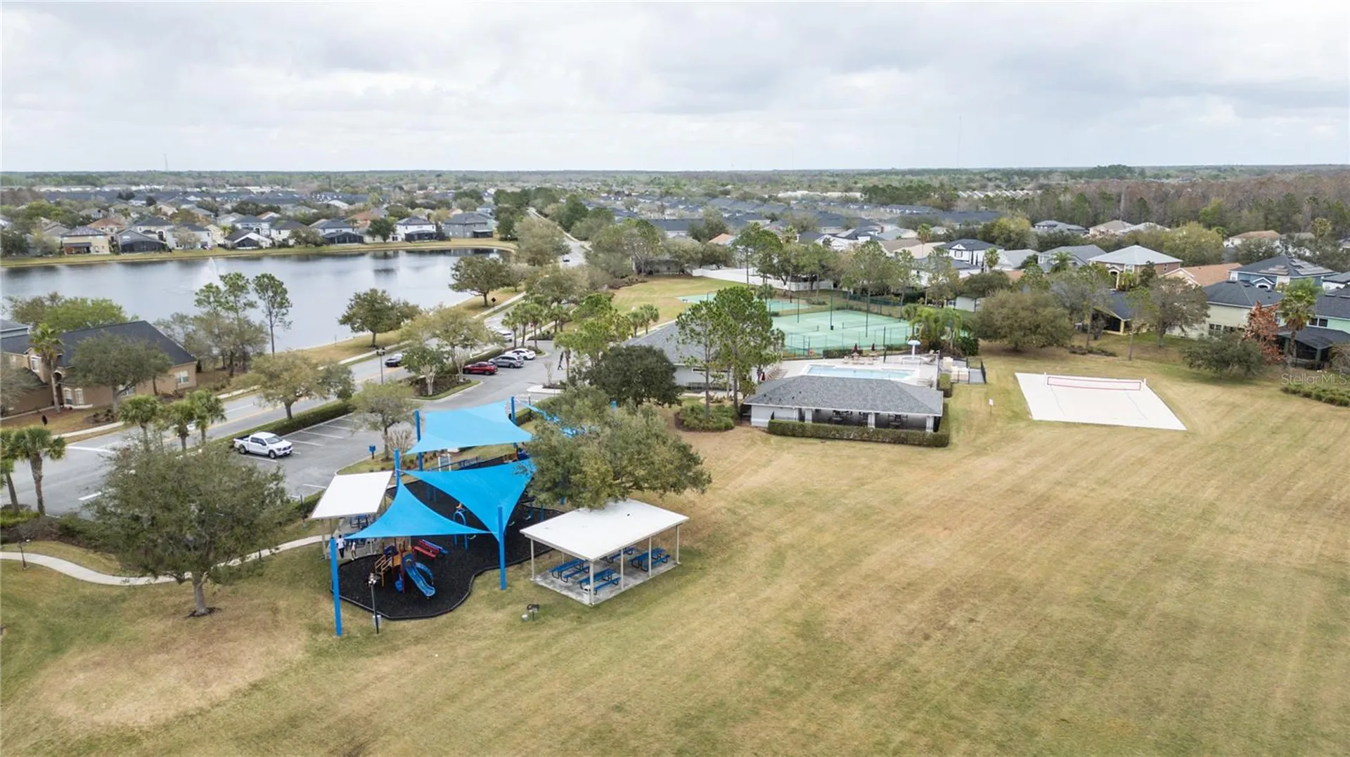 1544 Echo Lake Court Orlando FL 32828