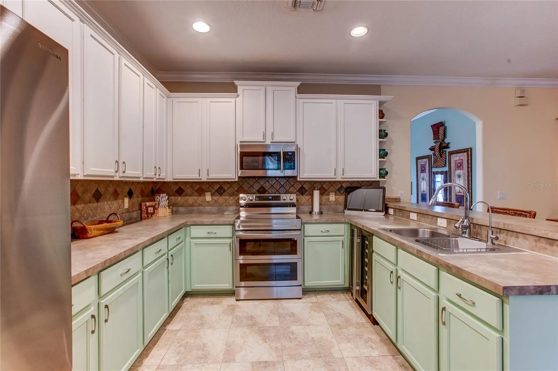 1544 Echo Lake Court Orlando FL 32828