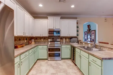 1544 Echo Lake Court Orlando FL 32828