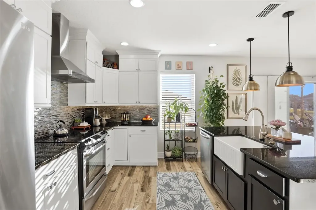 3050 Menorca Court Kissimmee FL 34744