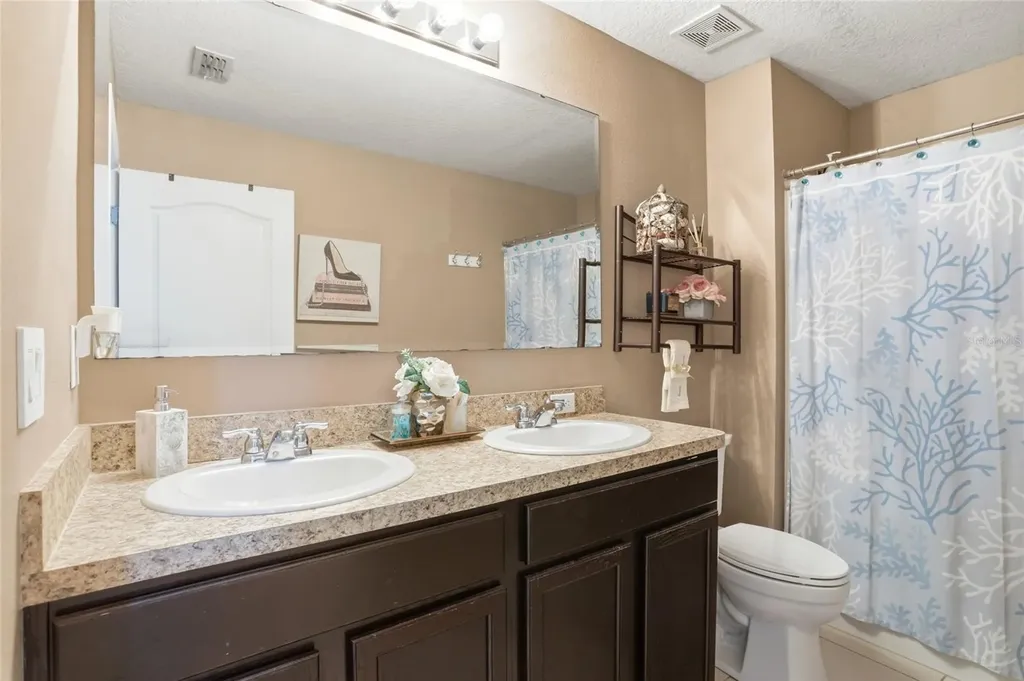 3050 Menorca Court Kissimmee FL 34744