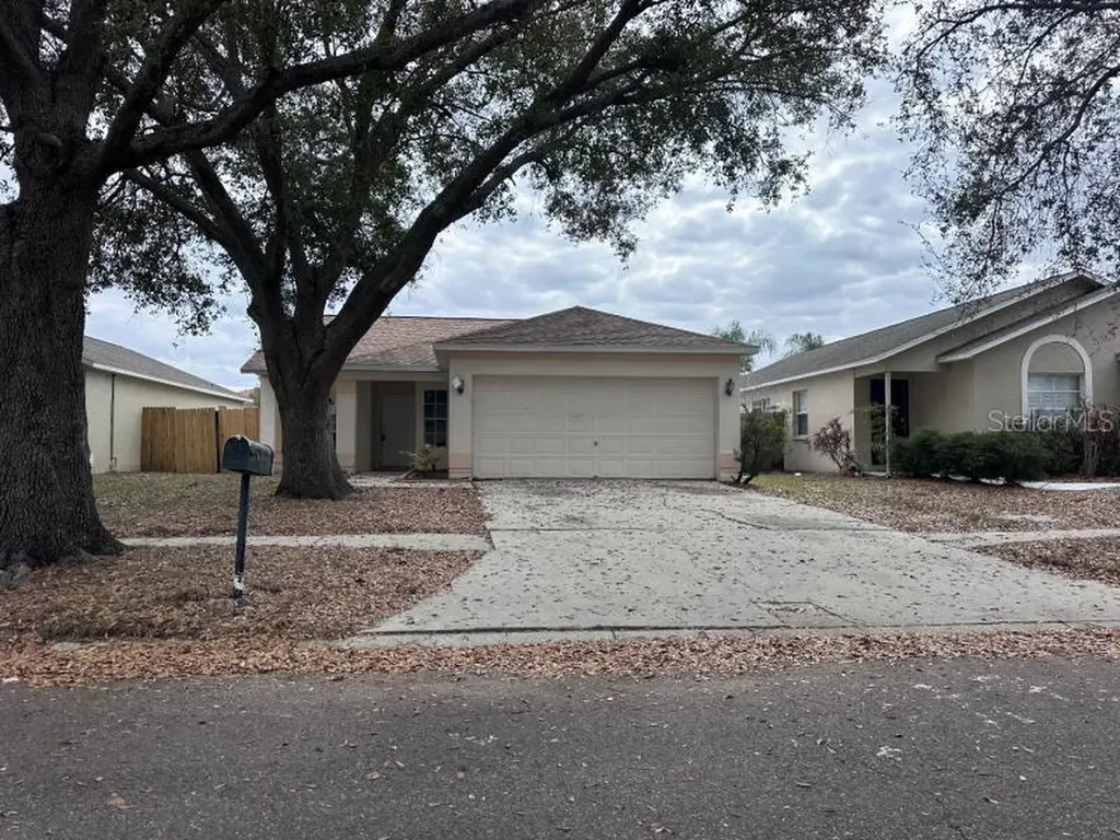 1451 Mohrlake Drive Brandon FL 33511