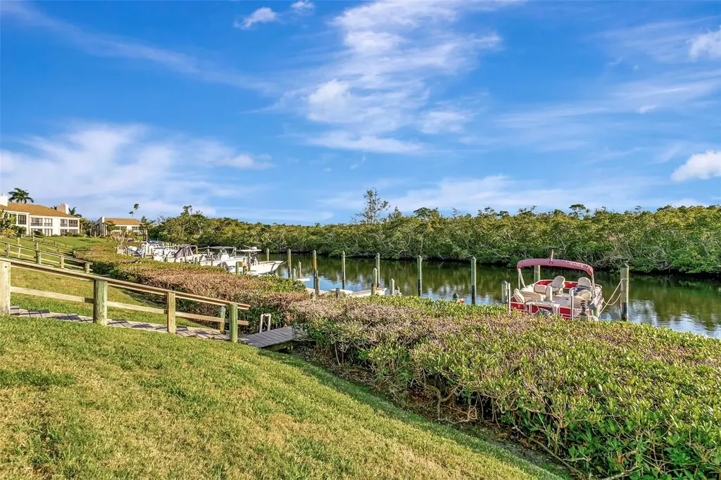 8734 54th Avenue W Bradenton FL 34210