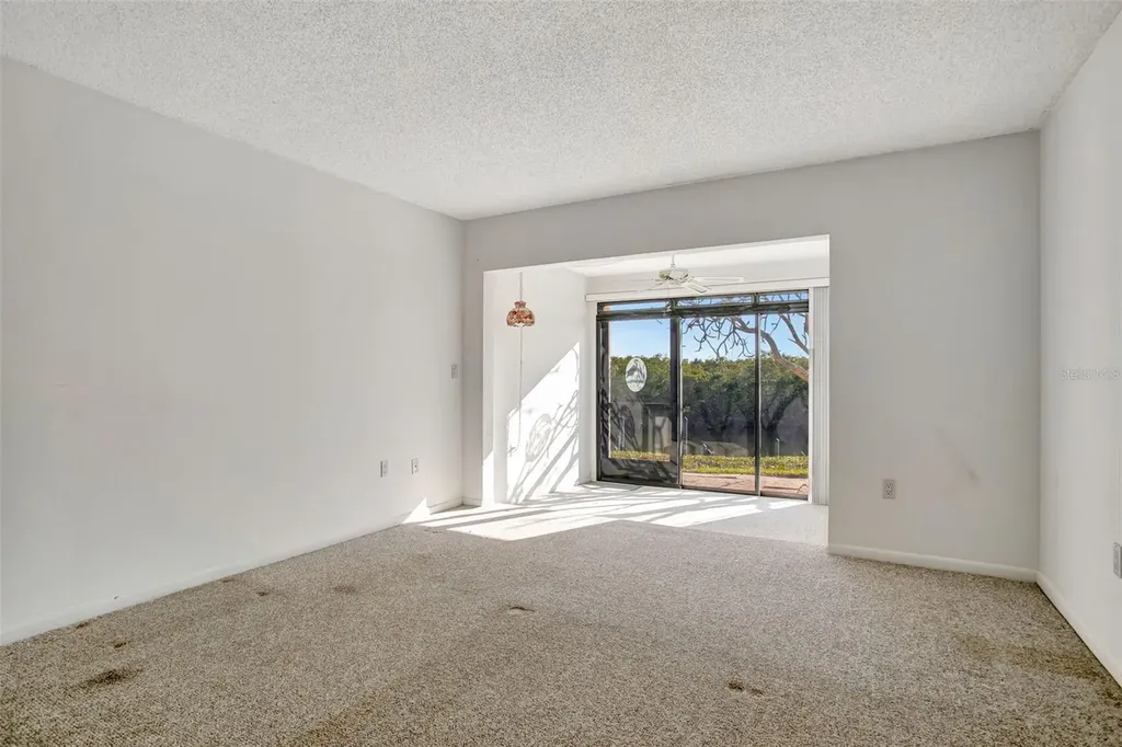 8734 54th Avenue W Bradenton FL 34210