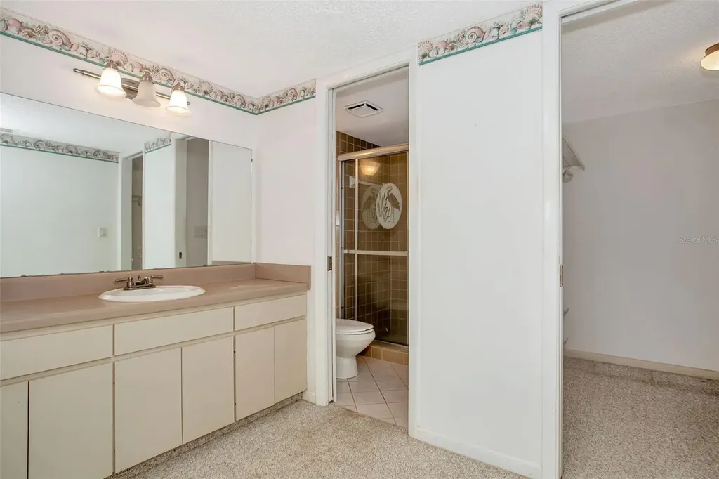 8734 54th Avenue W Bradenton FL 34210
