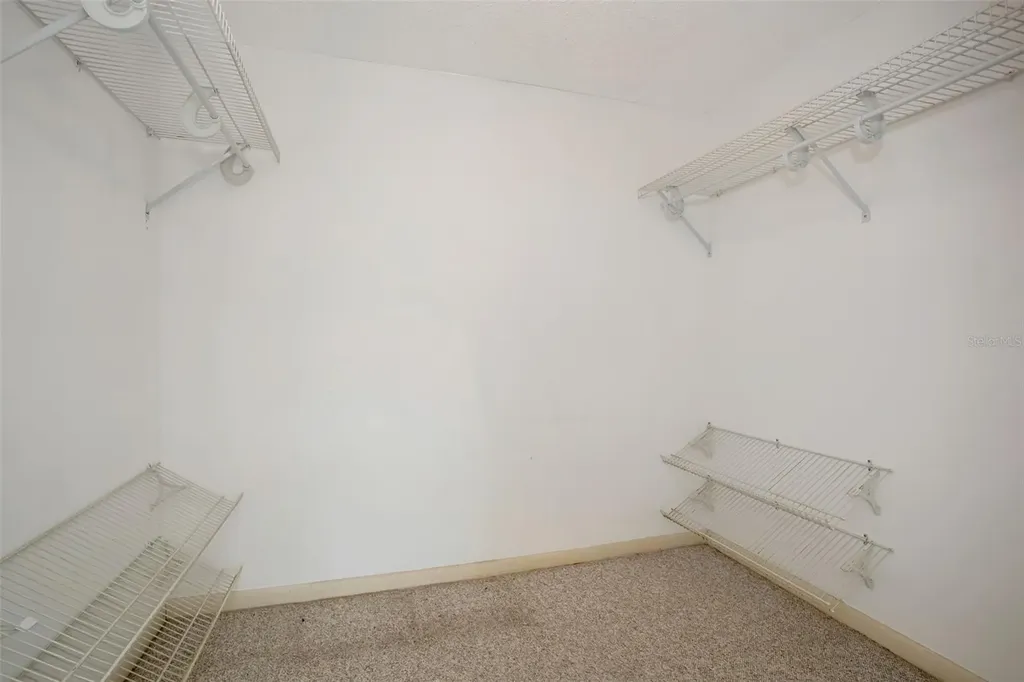 8734 54th Avenue W Bradenton FL 34210