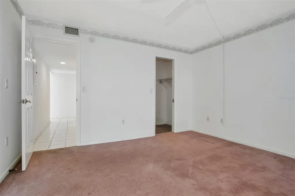 8734 54th Avenue W Bradenton FL 34210