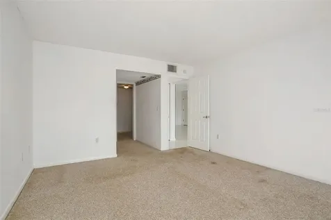 8734 54th Avenue W Bradenton FL 34210