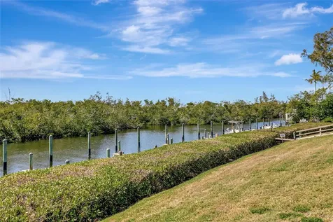 8734 54th Avenue W Bradenton FL 34210
