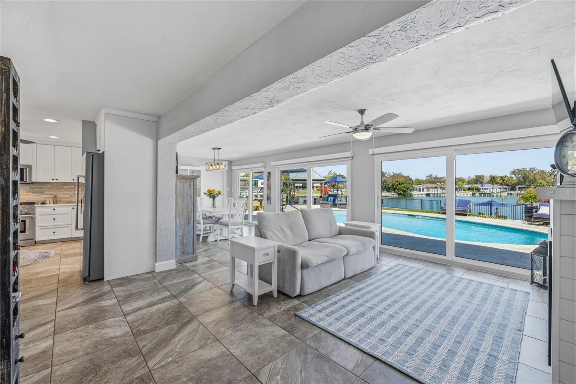 4310 40th Street S St Petersburg FL 33711
