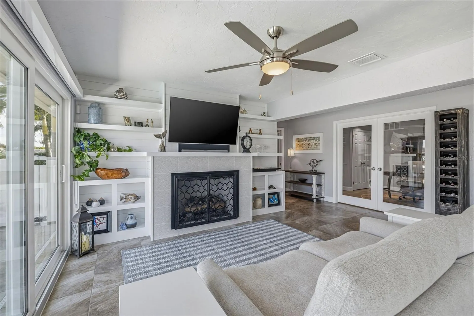 4310 40th Street S St Petersburg FL 33711
