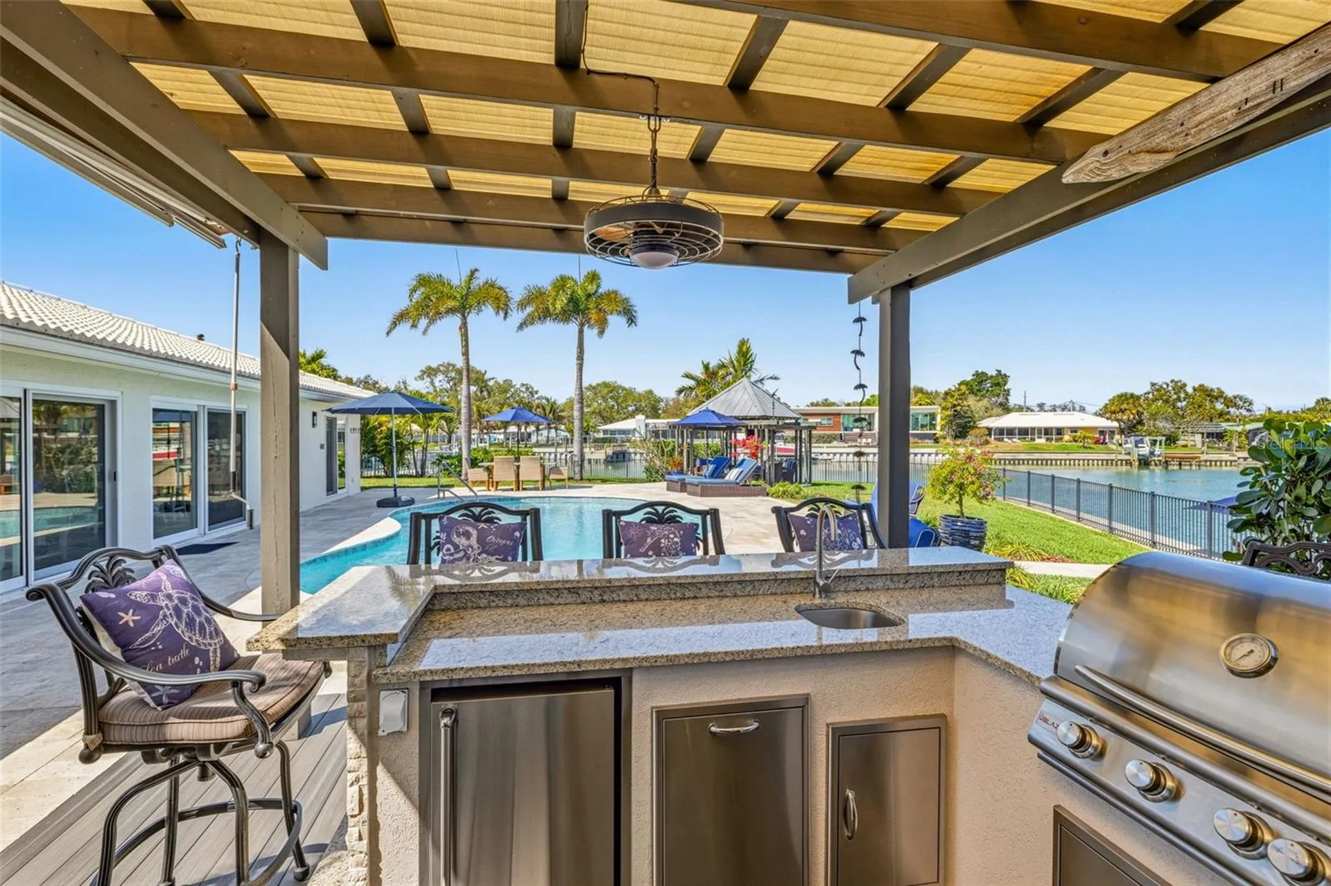4310 40th Street S St Petersburg FL 33711
