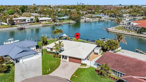 4310 40th Street S St Petersburg FL 33711