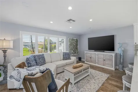 4310 40th Street S St Petersburg FL 33711