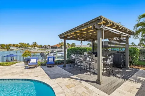 4310 40th Street S St Petersburg FL 33711