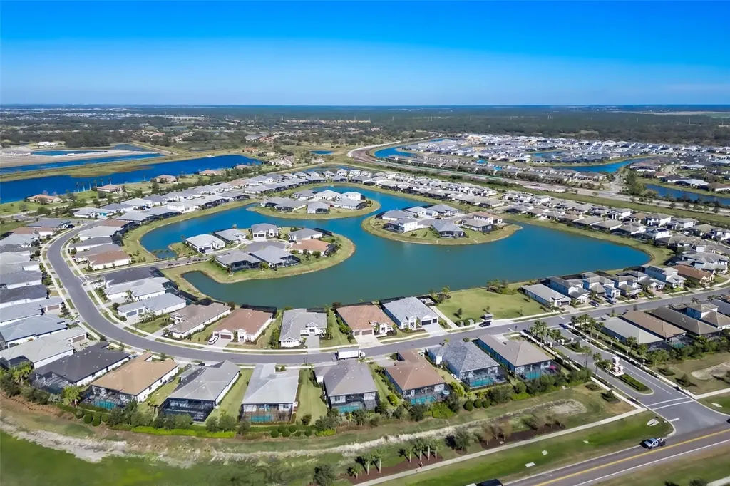 4677 Antrim Drive Sarasota FL 34240