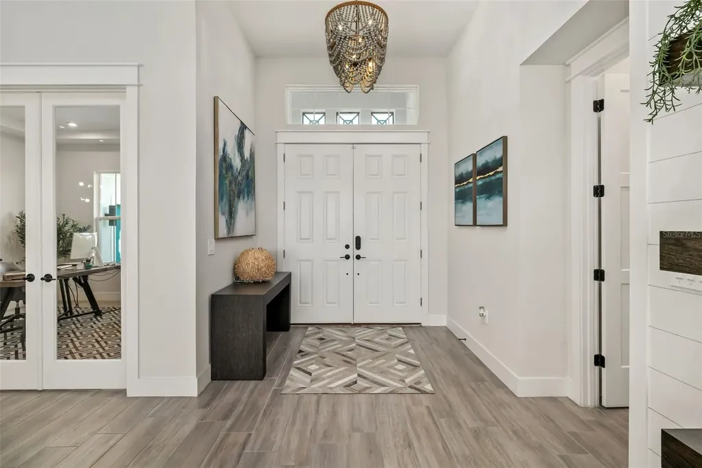 4677 Antrim Drive Sarasota FL 34240