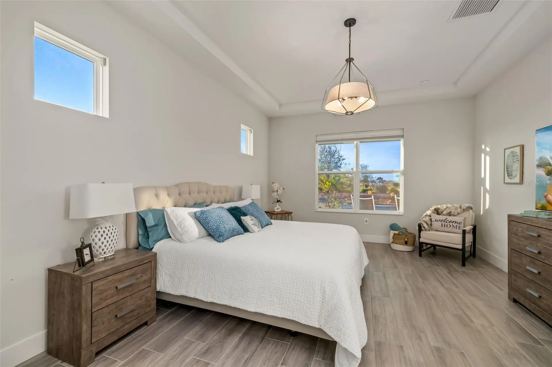 4677 Antrim Drive Sarasota FL 34240