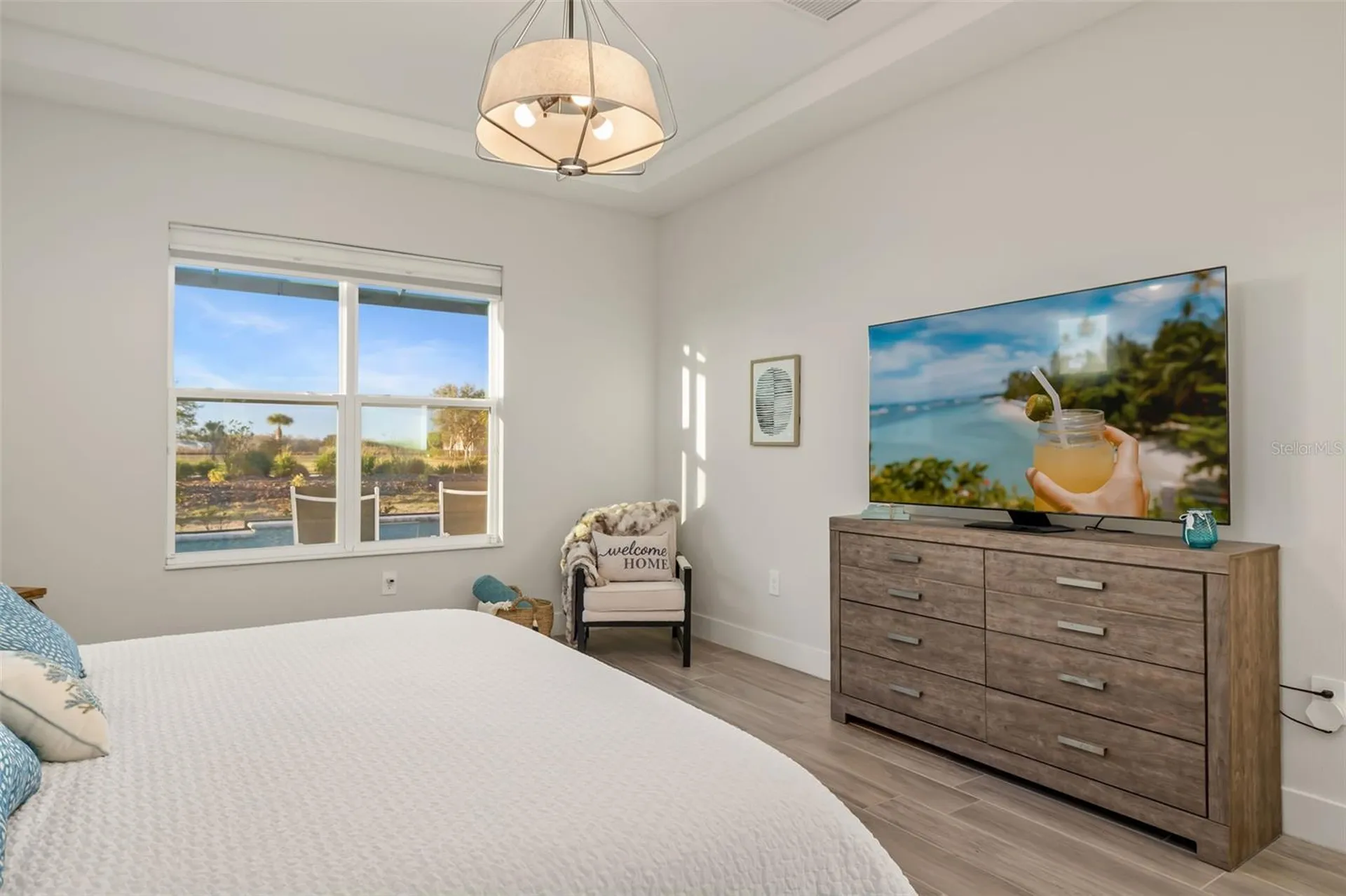 4677 Antrim Drive Sarasota FL 34240