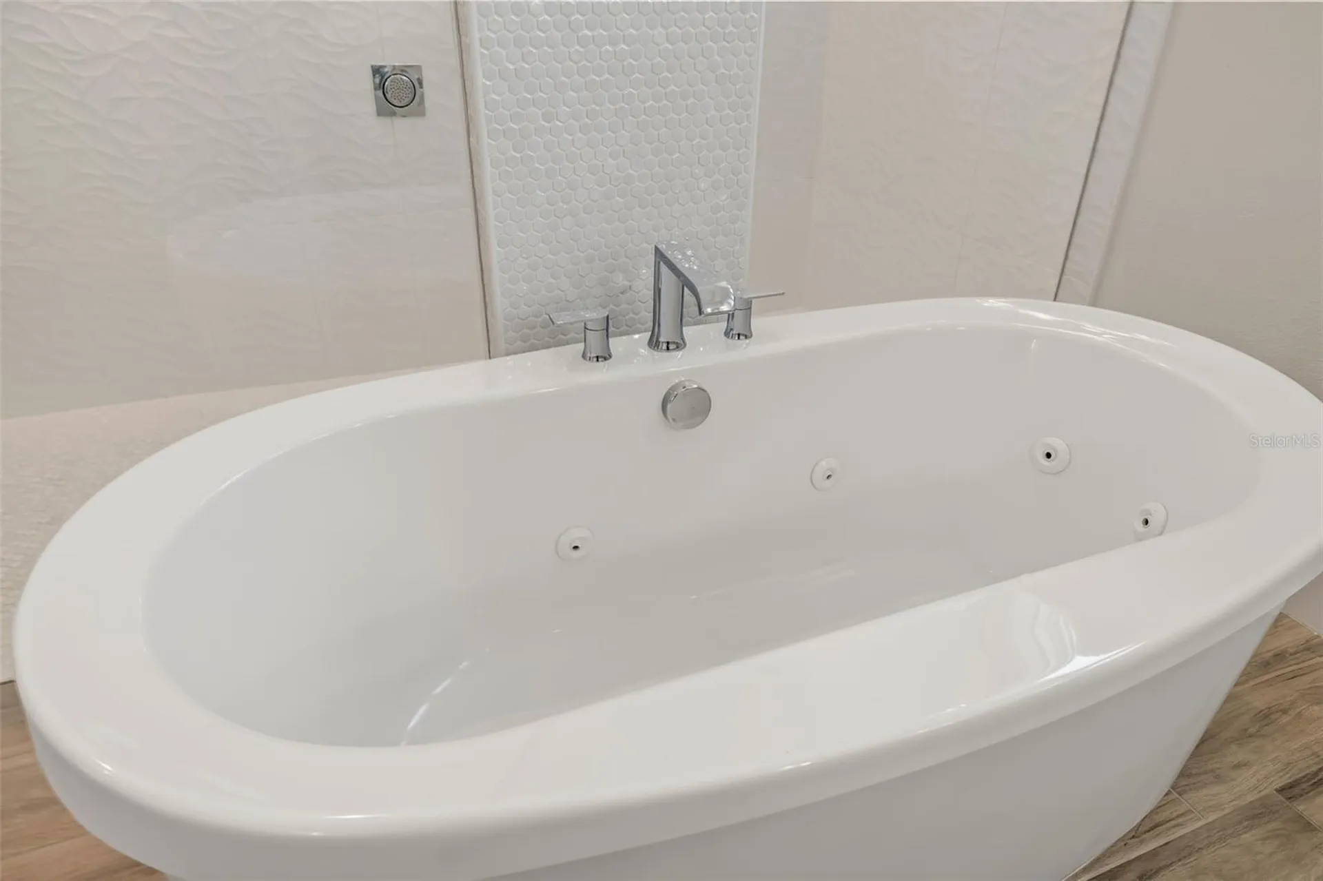 4677 Antrim Drive Sarasota FL 34240