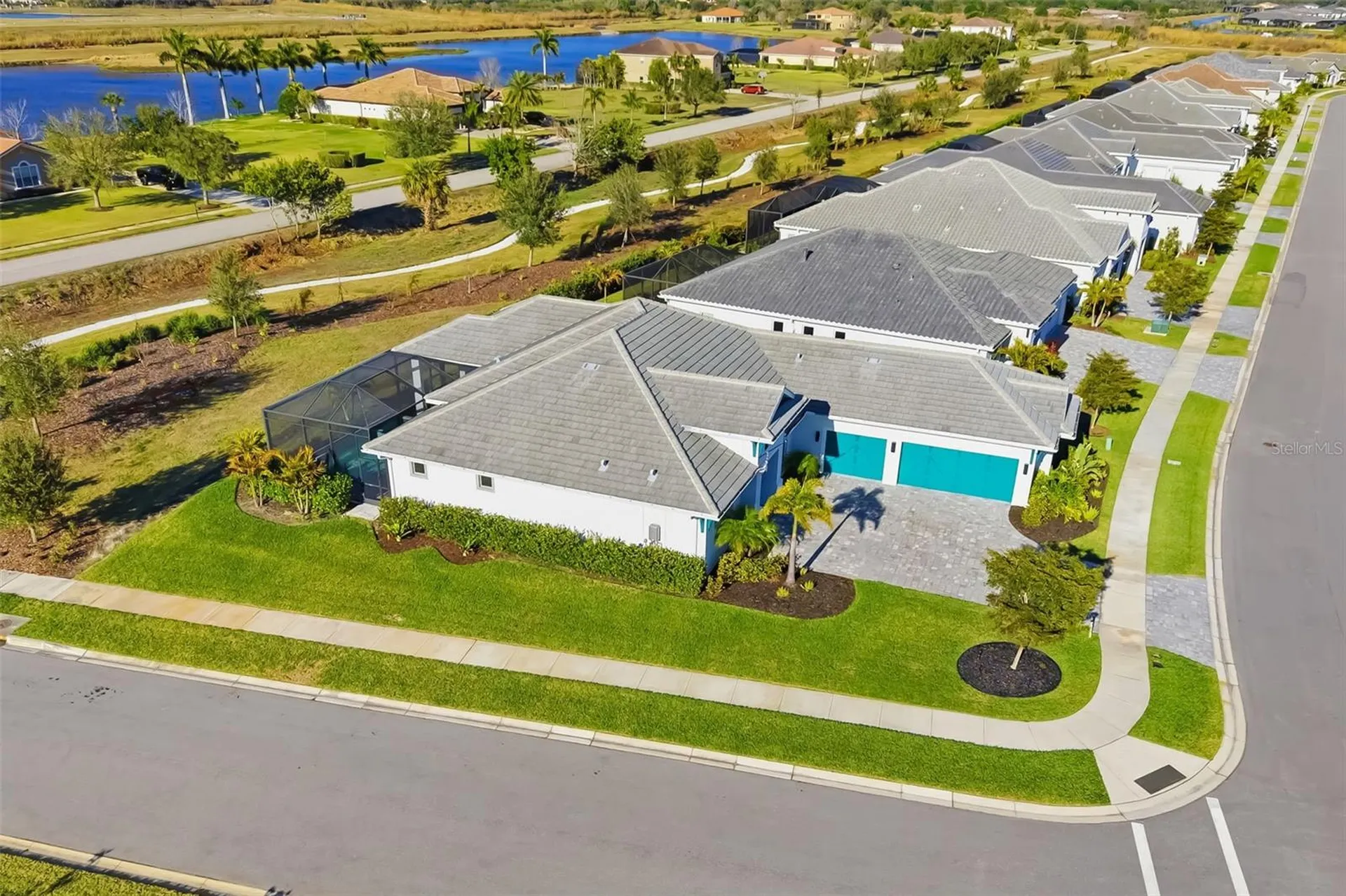 4677 Antrim Drive Sarasota FL 34240